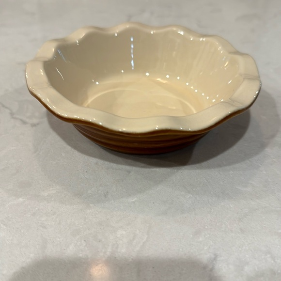 Emile Henry France Small Ceramic Bakeware - Picture 3 of 3